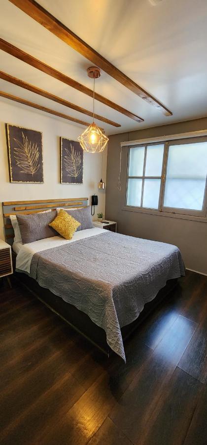 Hotel Voila La Moneda サンティアゴ エクステリア 写真