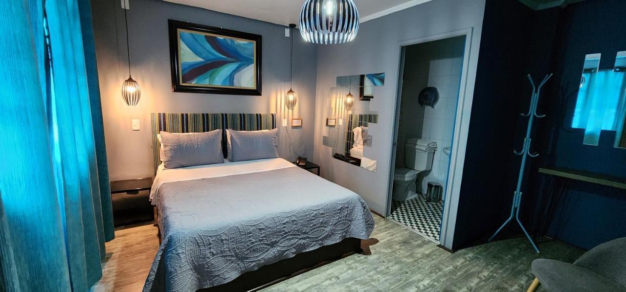 Hotel Voila La Moneda サンティアゴ エクステリア 写真